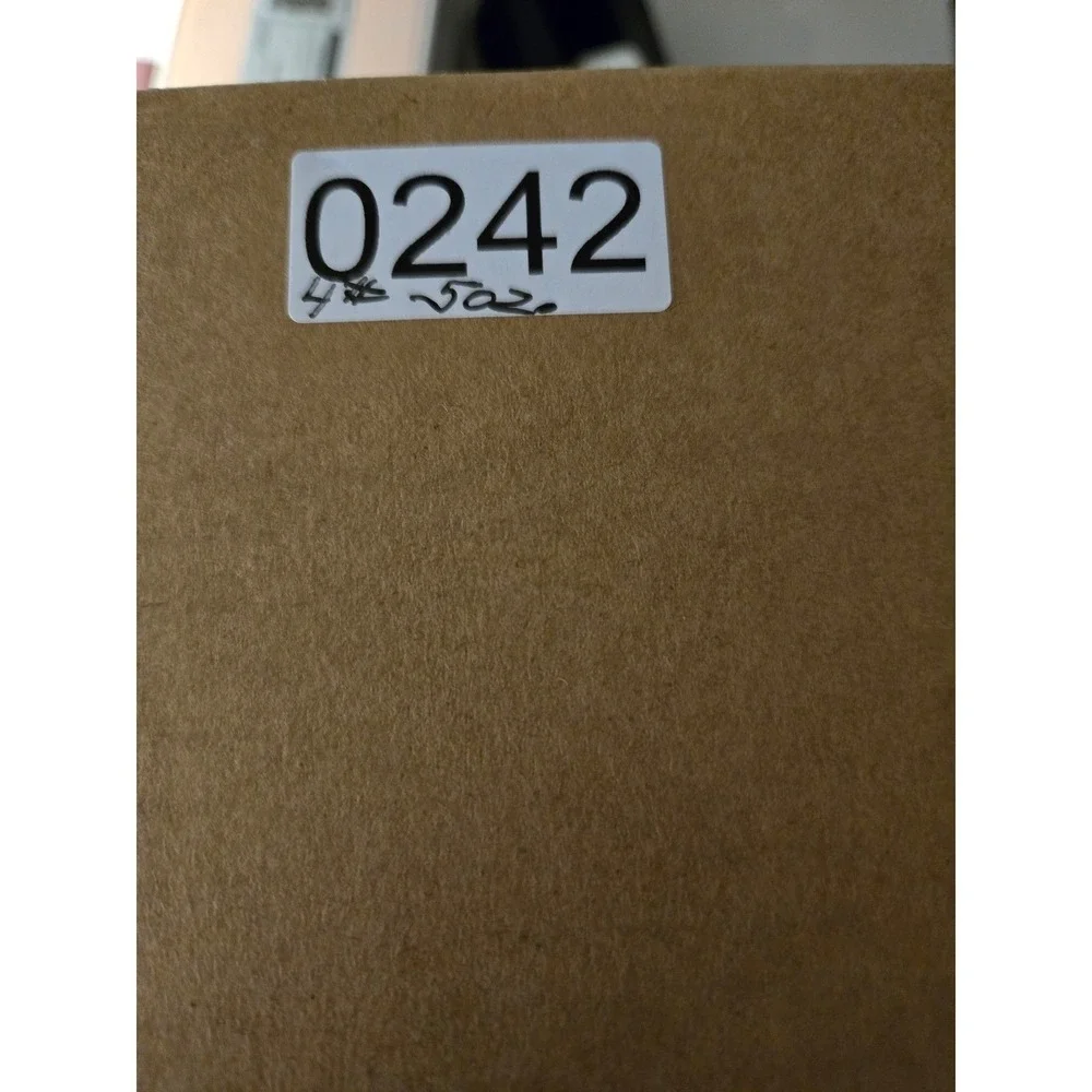 Oculus Go 32GB All-in-One VR Headset White with Casematix‎ Hard Travel Case